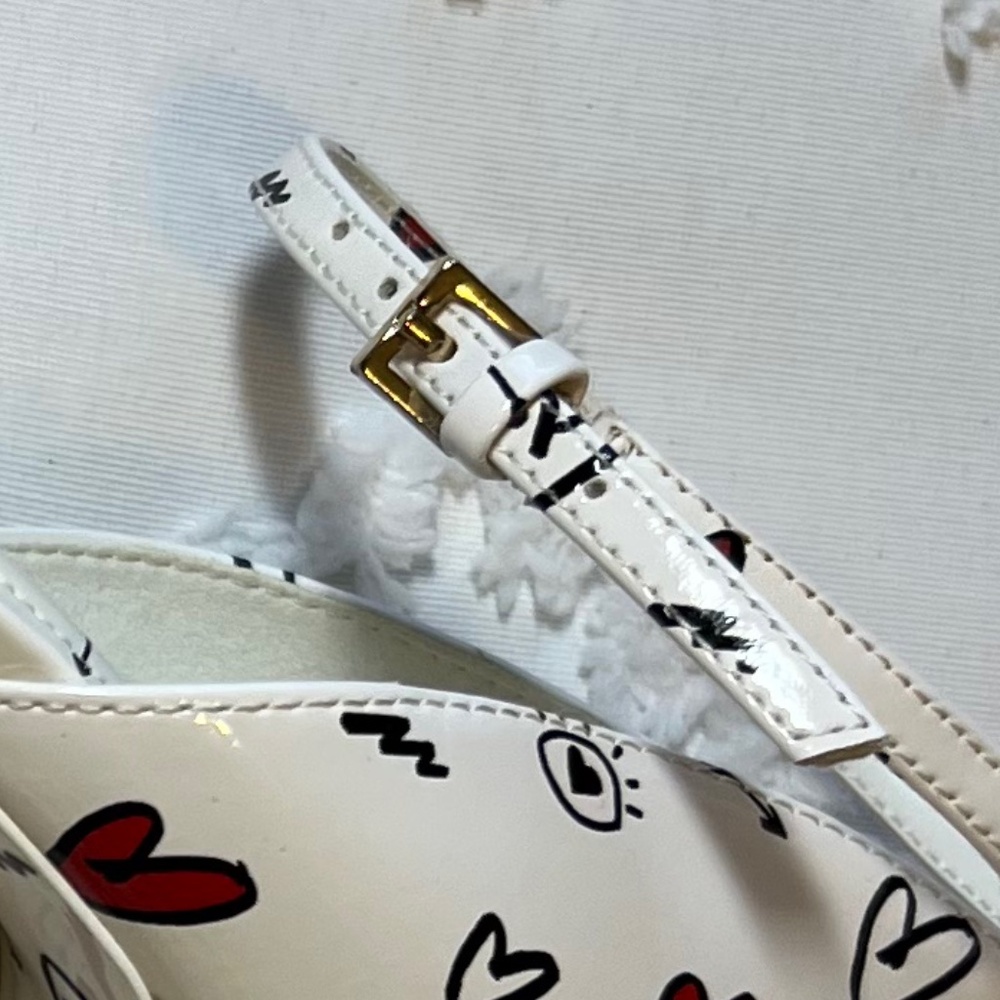 ALDO Brandii Milk Kiss Limited Edition Red Heart Heels SIZE 7.5 - Picture 14 of 15
